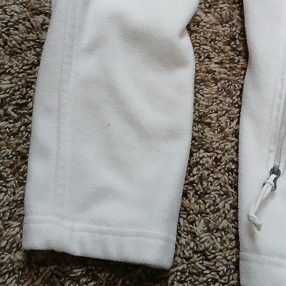 Columbia Women's White Fleece Jacket - Picture 5 of 12